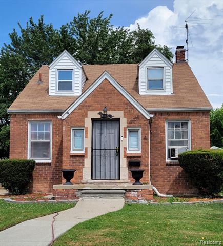 front view picture of 15827 Faircrest Street, Detroit, MI. 48205