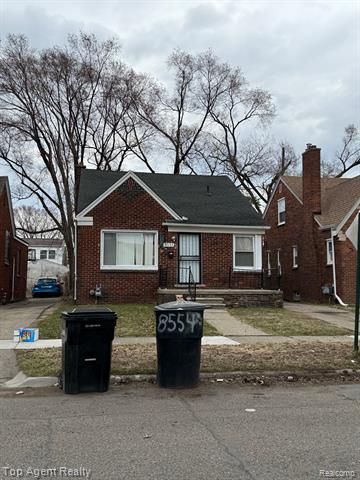 front view picture of 8554 Prest Street, Detroit, MI. 48228