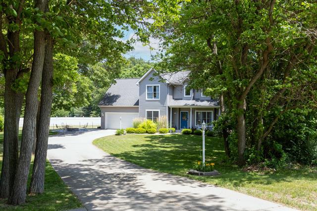 front view picture of 2223 Monica Road, Stevensville, MI. 49127