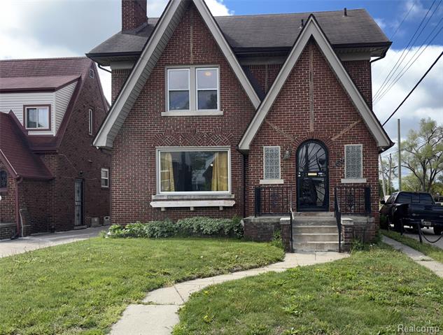 front view picture of 8022 Yolanda Street, Detroit, MI. 48234
