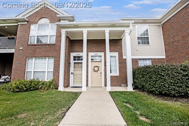 front view picture of 16701 Carriage Way, Northville, MI. 48168