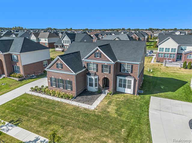 front view picture of 51026 Meadowlands Lane, Canton, MI. 48188