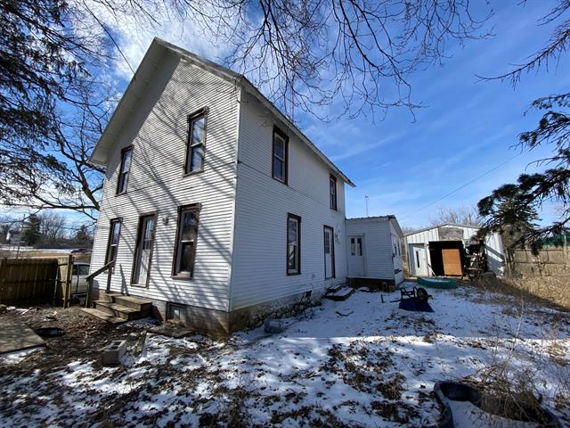 front view picture of 240 N Main Street, Camden, MI. 49232