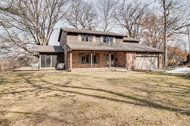front view picture of 44 Bayshore Drive, Battle Creek, MI. 49015