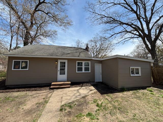 front view picture of 3140 Temple Street, Muskegon, MI. 49444