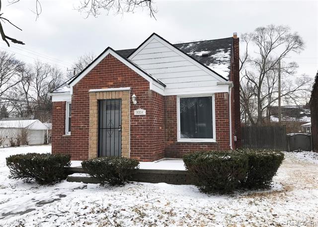 front view picture of 18334 Sunderland Road, Detroit, MI. 48219