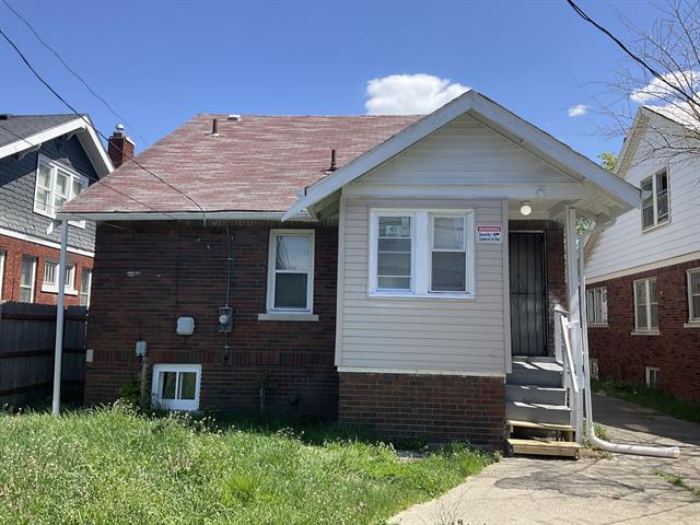 front view picture of 12701 Griggs Street, Detroit, MI. 48238