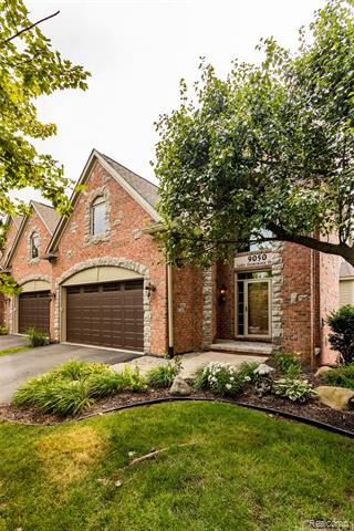front view picture of 9050 Lake Dominion Drive, Brighton, MI. 48114