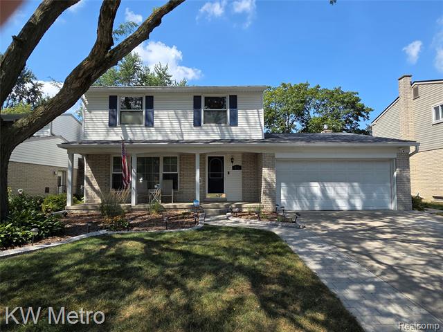 front view picture of 531 N Manitou Ave, Clawson, MI. 48017