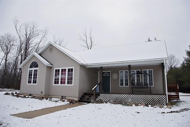 front view picture of 22192 7 Mile Road Road, Reed City, MI. 49677