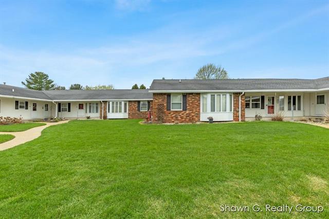front view picture of 1837 Elizabeth Lane E, Jenison, MI. 49428