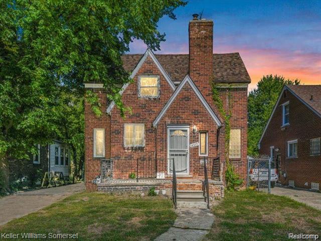 front view picture of 14219 Kilbourne Street, Detroit, MI. 48213