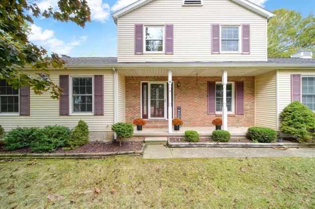 front view picture of 1944 Dinius Rd, Tecumseh, MI. 49286