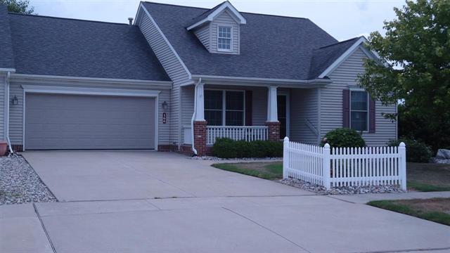 front view picture of 166 Beacon Point Parkway, Flushing, MI. 48433