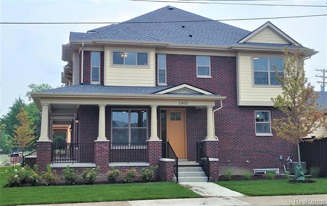 front view picture of 1361 W Canfield Street, Detroit, MI. 48208