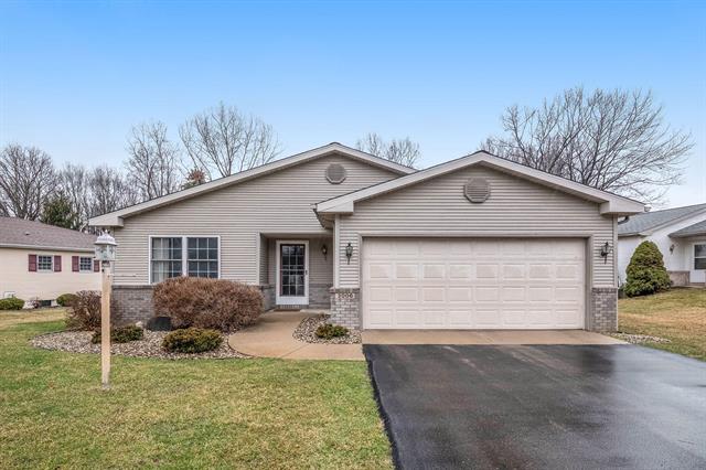 front view picture of 3006 S Wood Dale Drive, Jackson, MI. 49203