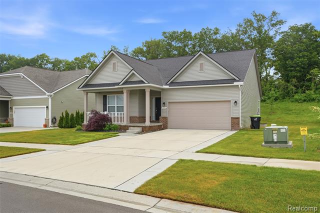 front view picture of 171 Coppice Way, White Lake, MI. 48386