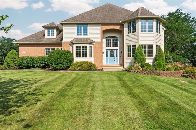 front view picture of 9037 Yorkshire Drive, Saline, MI. 48176