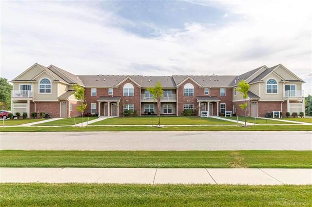 front view picture of 22095 Aberdeen Drive, Macomb, MI. 48042