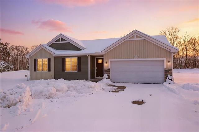 front view picture of 10476 Schrier Lane, Portage, MI. 49024