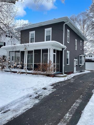 front view picture of 157 Orchard Avenue, Battle Creek, MI. 49017