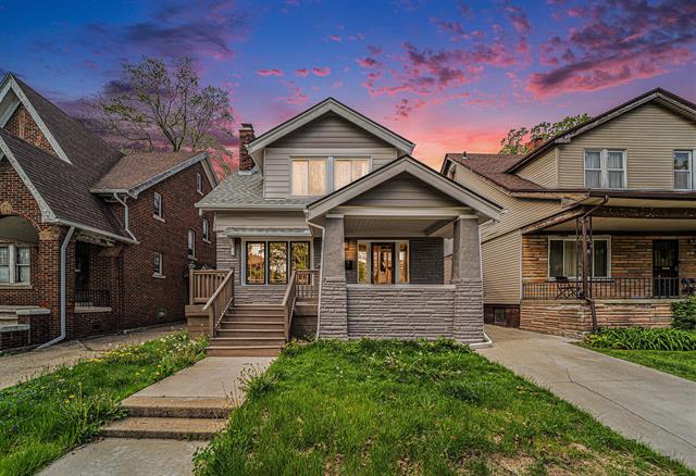 front view picture of 5033 Burns Street, Detroit, MI. 48213
