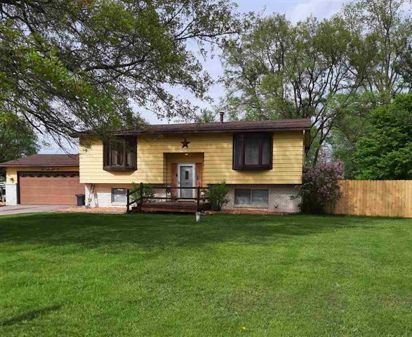 front view picture of 12821 Cimarron Dr, Birch Run, MI. 48415