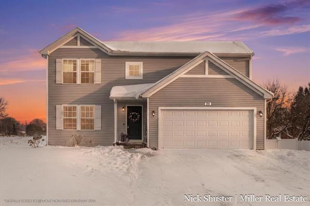 front view picture of 210 E Thornhill Court, Hastings, MI. 49058