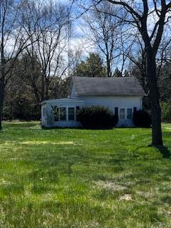 front view picture of 600 Benson Road, Benton Harbor, MI. 49022