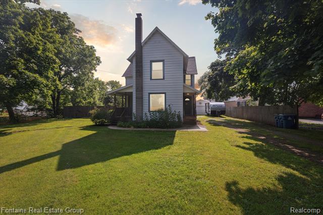 front view picture of 1 Grand Boulevard, Battle Creek, MI. 49015