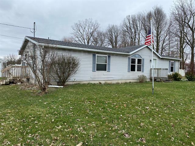 front view picture of 727 Clarendon Road, Quincy, MI. 49082