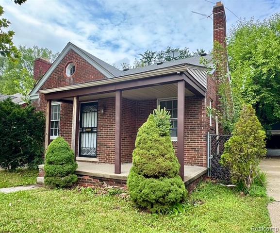 front view picture of 15269 Troester Street, Detroit, MI. 48205