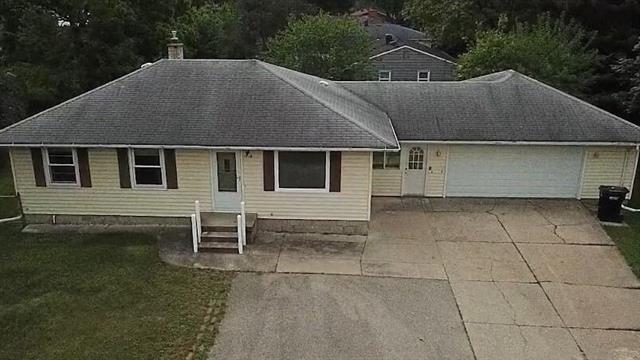 front view picture of 1810 Providence Street Ne, Grand Rapids, MI. 49525