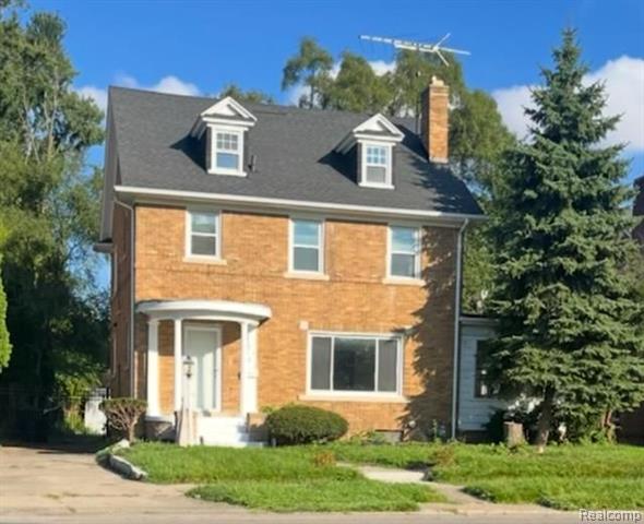 front view picture of 9543 W Outer Drive, Detroit, MI. 48223