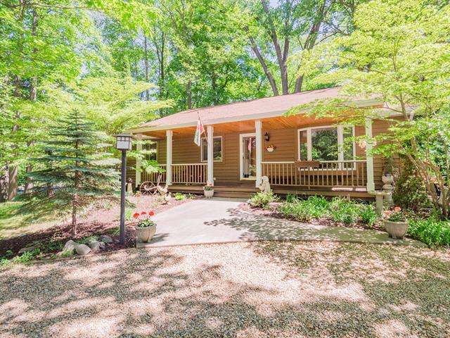 front view picture of 6265 Elm Drive, Sawyer, MI. 49125