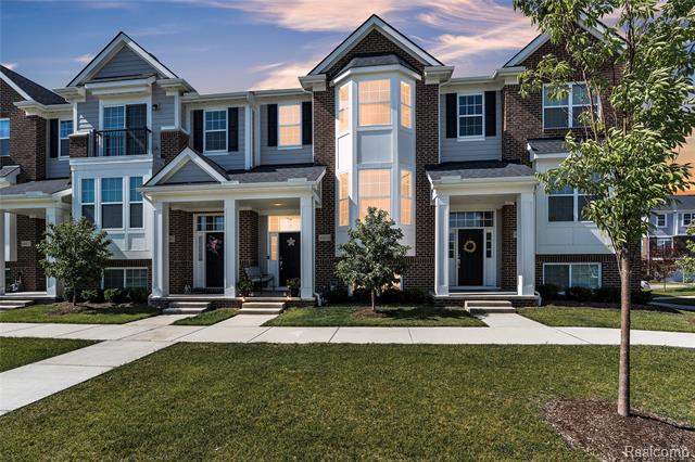 front view picture of 49859 Lantern Way, Canton, MI. 48188
