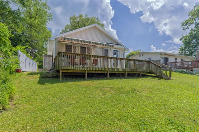 front view picture of 22770 Oak Street, Pierson, MI. 49339