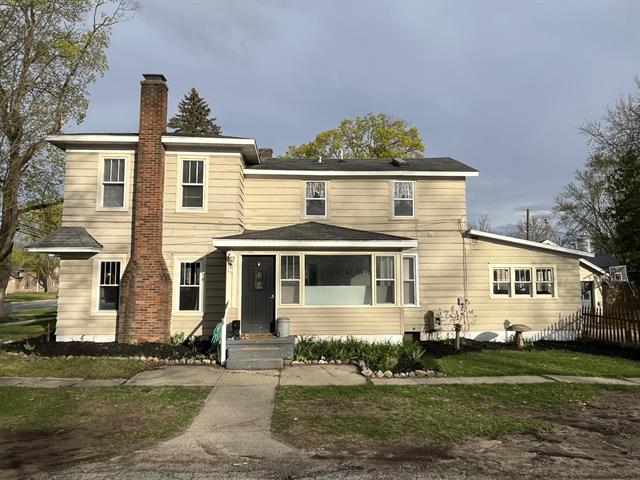 front view picture of 804 S Lincoln Ave Avenue, Lakeview, MI. 48850