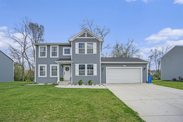 front view picture of 621 Arizona Boulevard, Three Rivers, MI. 49093