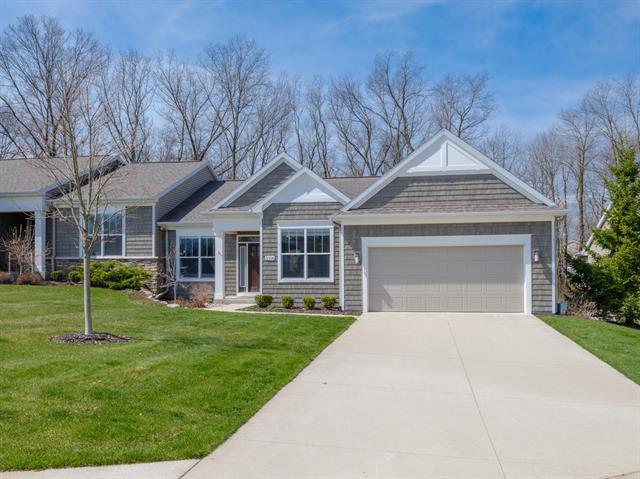 front view picture of 3390 Dunns Ridge, Kalamazoo, MI. 49006