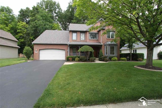front view picture of 3874 Coachman Drive, Lambertville, MI. 48144