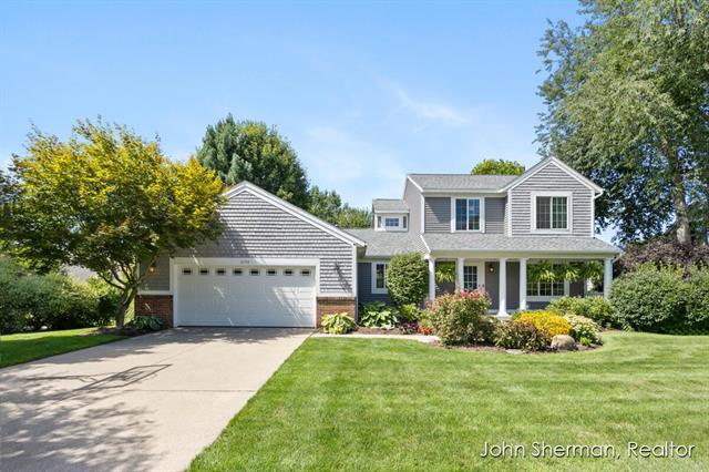 front view picture of 2179 Drew Drive Ne, Belmont, MI. 49306