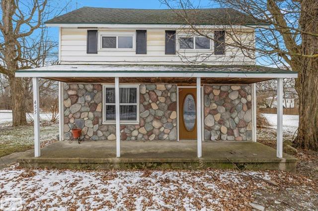 front view picture of 455 Garfield Road, Fostoria, MI. 48435