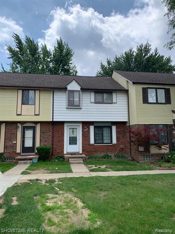 front view picture of 8418 Hickory Drive, Sterling Heights, MI. 48312