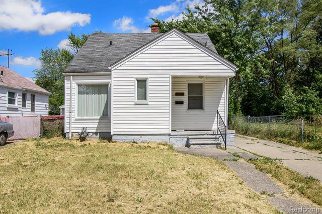 front view picture of 9040 Fielding Street, Detroit, MI. 48228