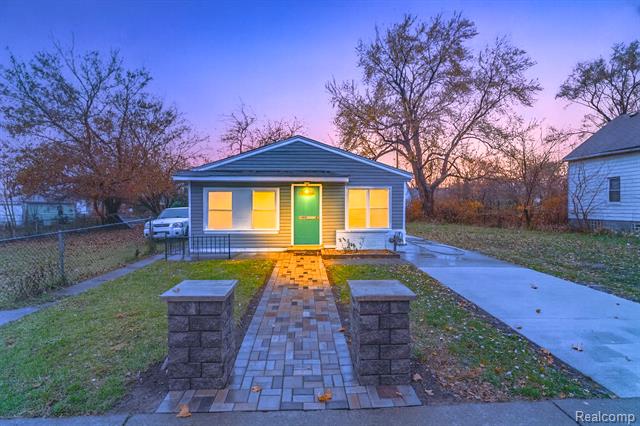 front view picture of 1444 S Liddesdale Street, Detroit, MI. 48217