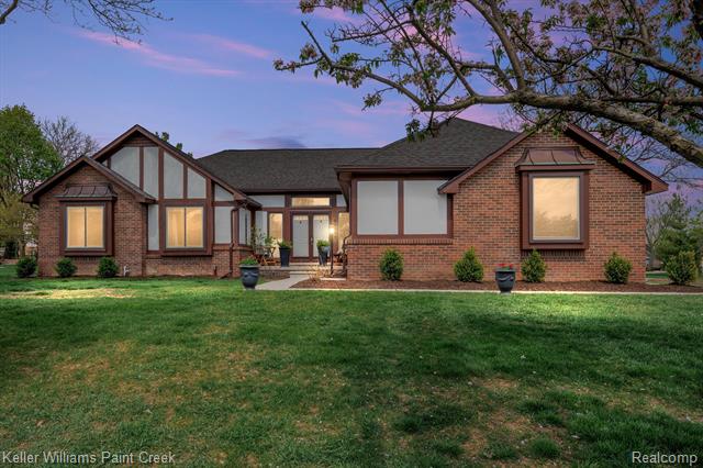 front view picture of 38800 Cornwall Court, Northville, MI. 48167