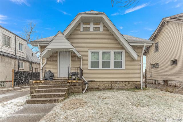 front view picture of 12719 Sussex Street, Detroit, MI. 48227