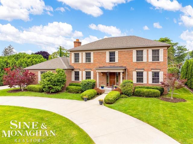 front view picture of 1001 Lake Shore Road, Grosse Pointe, MI. 48236