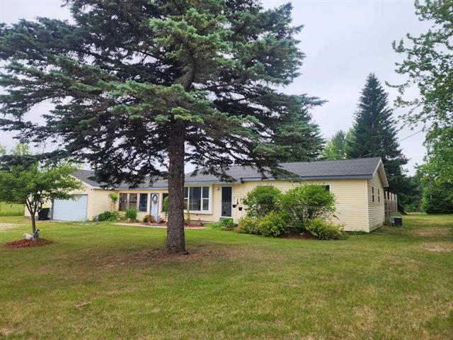 front view picture of 1640 M 72 E, Kalkaska, MI. 49646